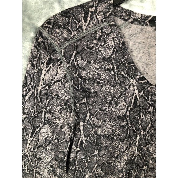 Rails EMILIA Snake Skin Print Woman’s Long Sleeve Top Charcoal Gray Sz XS - Picture 7 of 16